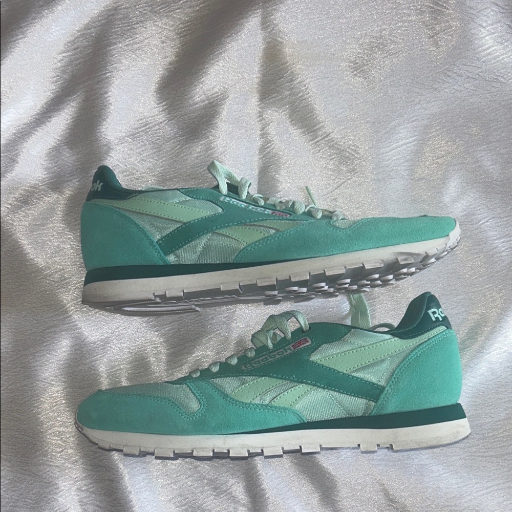 Turquoise lover size 9 women